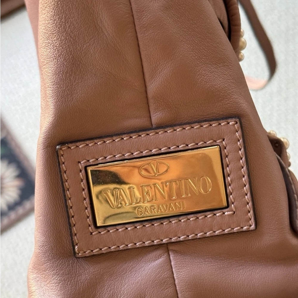 Valentino Garavani Pink Floral Tote Euc - Picture 4 of 9